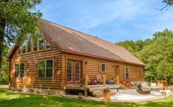 Modular log cabin by Zook Cabins