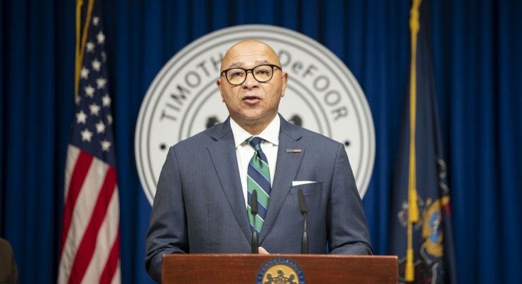 Pennsylvania Auditor General Timothy L. DeFoor