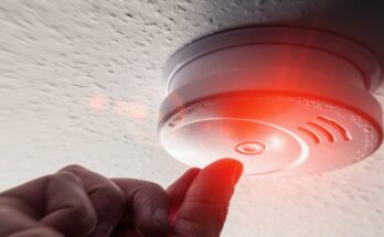 Home smoke alarm
