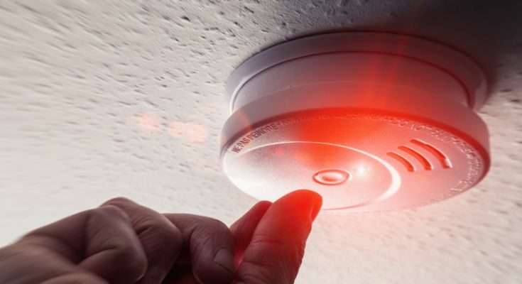 Home smoke alarm