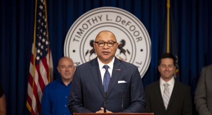 Auditor General DeFoor