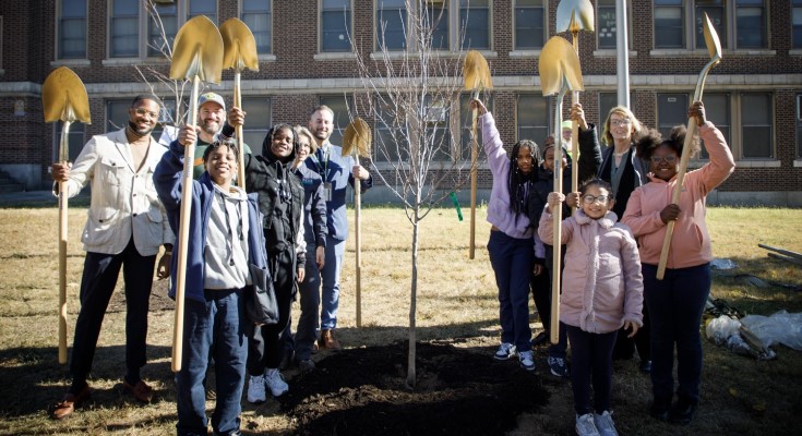 Secretary Dunn visited James Logan Elementary School