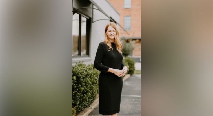 Dr. Catie Harris