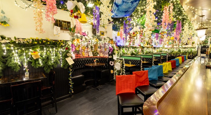 Craftsman Row Saloon