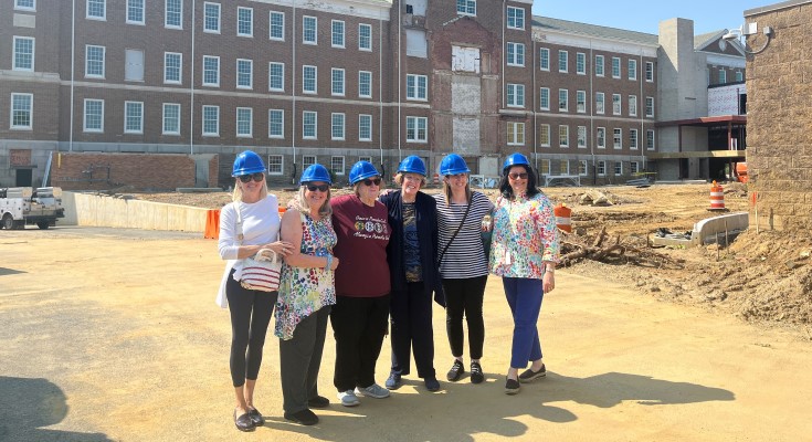 Prendie Alums at Building Site