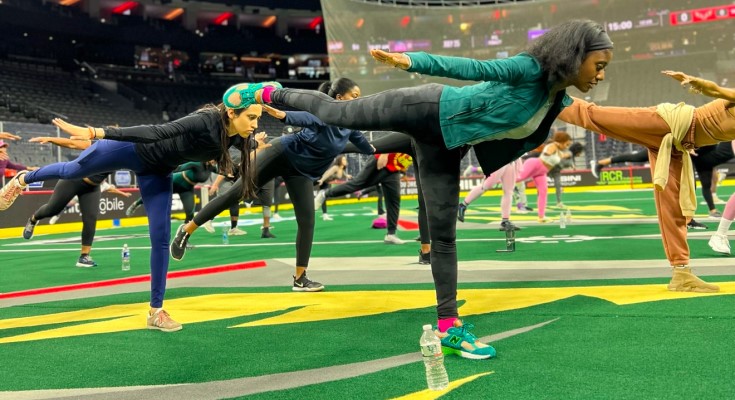 Paris Fit & Friends: Cardio Toy Drive