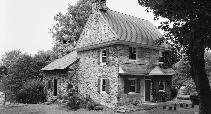 Collins Mansion