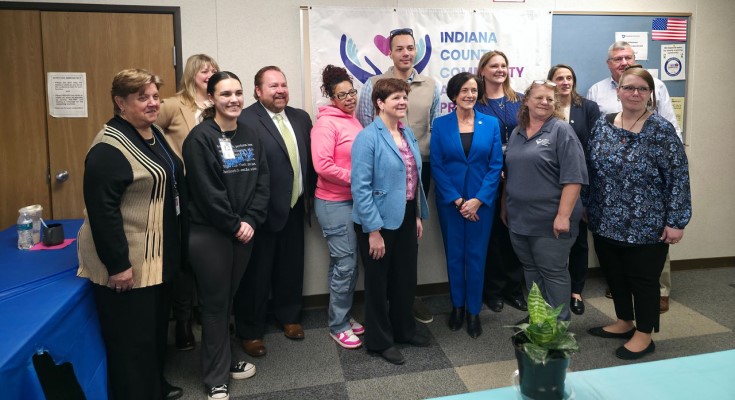 Secretary Arkoosh visits Indiana County Community Action Program (ICCAP)
