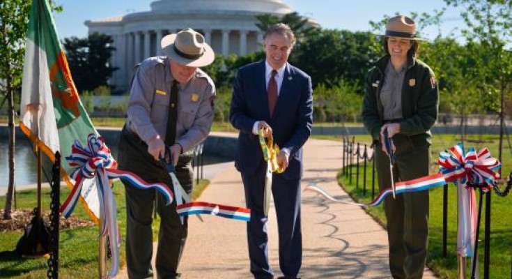 ribboncutting