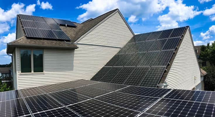 Solar panel system with home battery backup