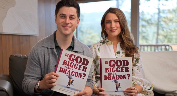 Authors David and Maria Henrie