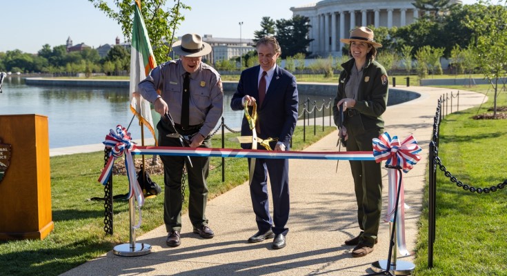 gaoa ribbon cutting