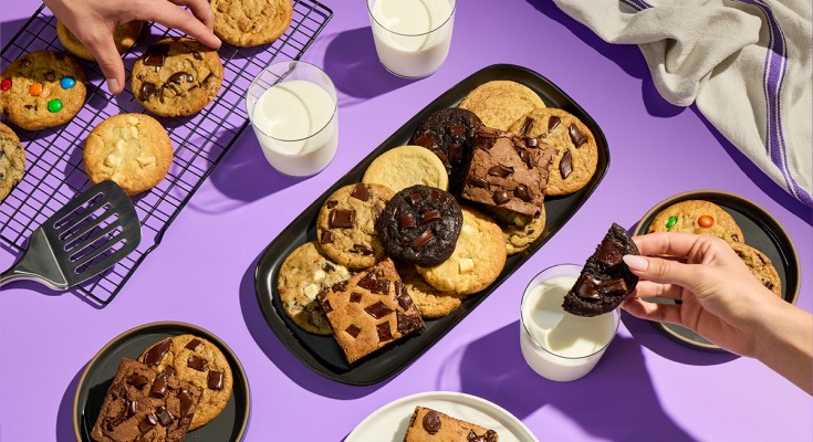 Insomnia Cookies