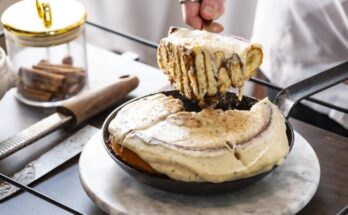 Giant Cinnamon Roll