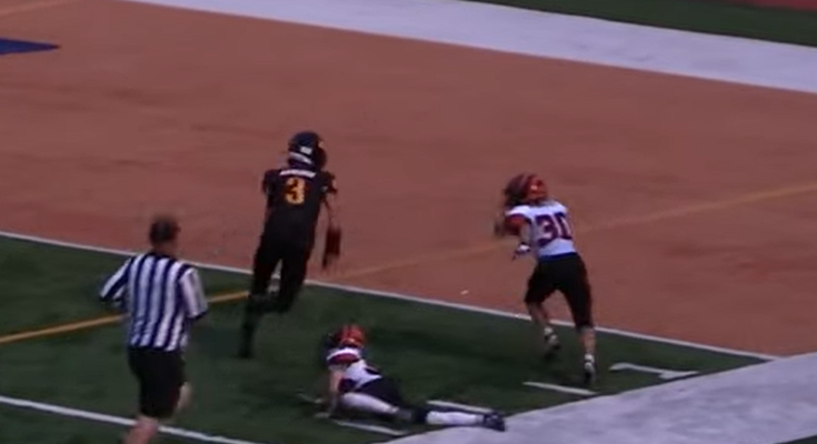 Lara to Armideo 36yd TD pass