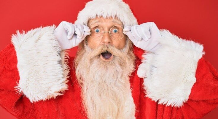 santa claus with red background