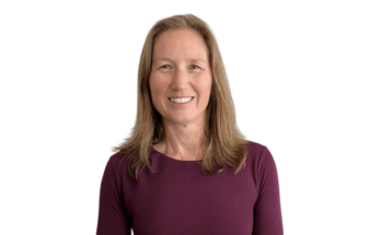Dr. Eva Geracimos